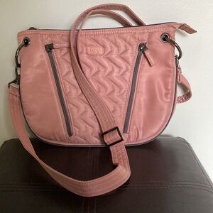 Lug Swivel RFID Quilted Shoulder Bag
